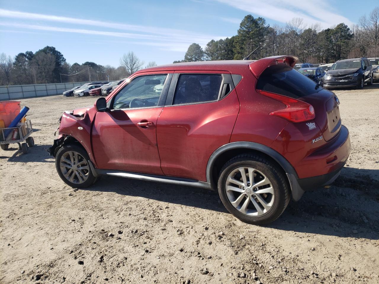 2013 Nissan Juke - Image 2