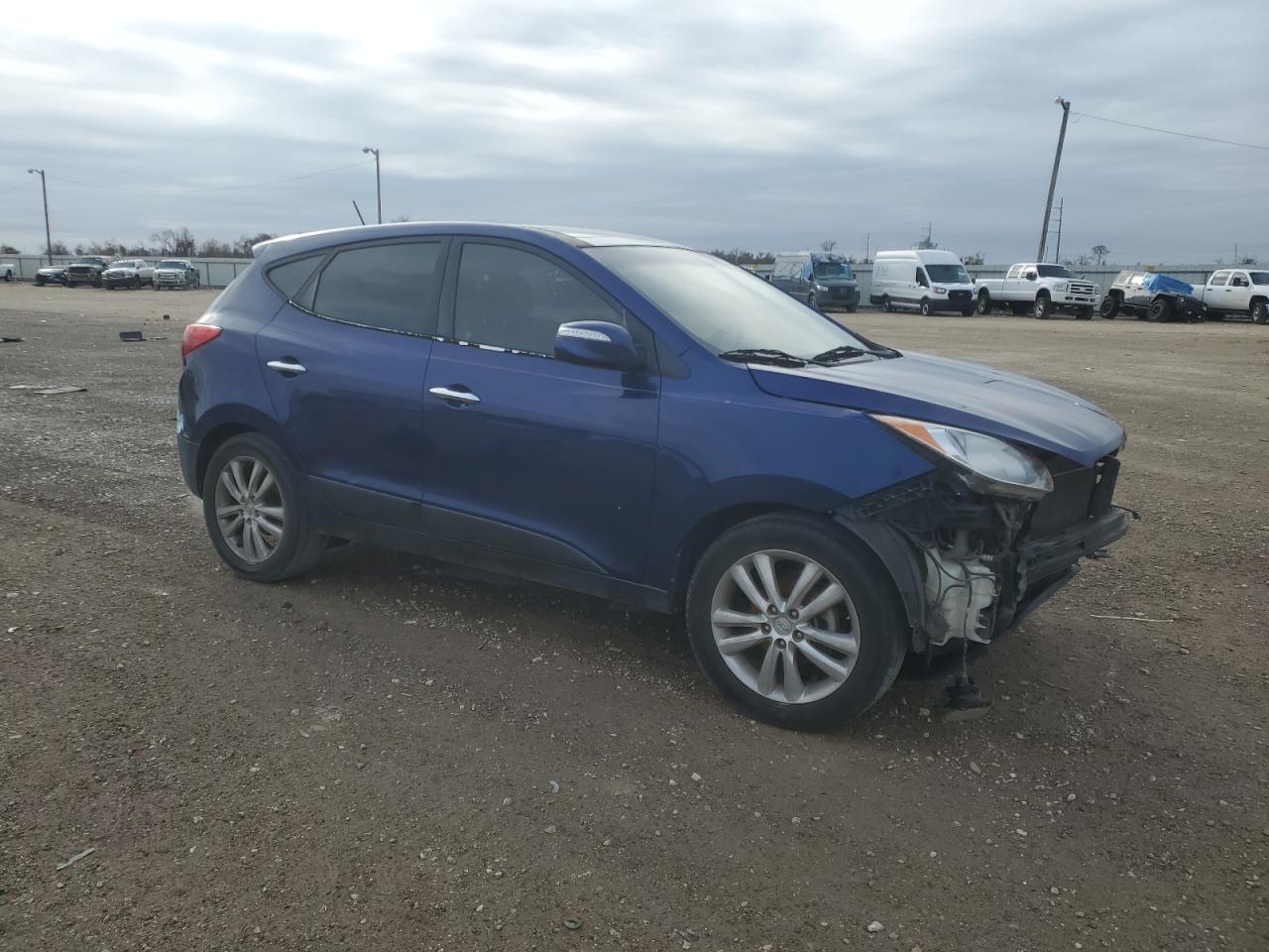 2010 Hyundai Tucson - Image 4