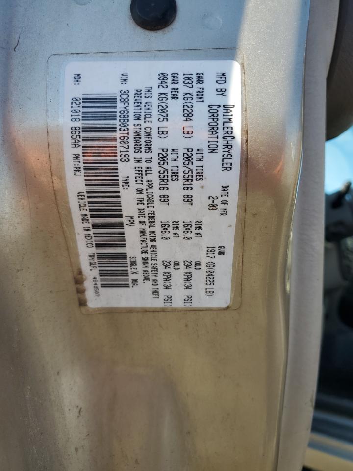 2003 Chrysler PT Cruiser - Image 12