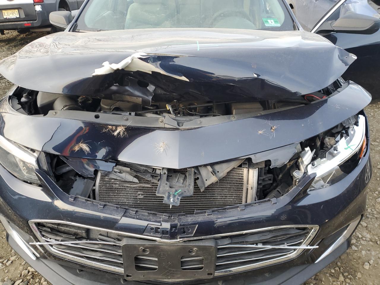 2016 Chevrolet Malibu - Image 11