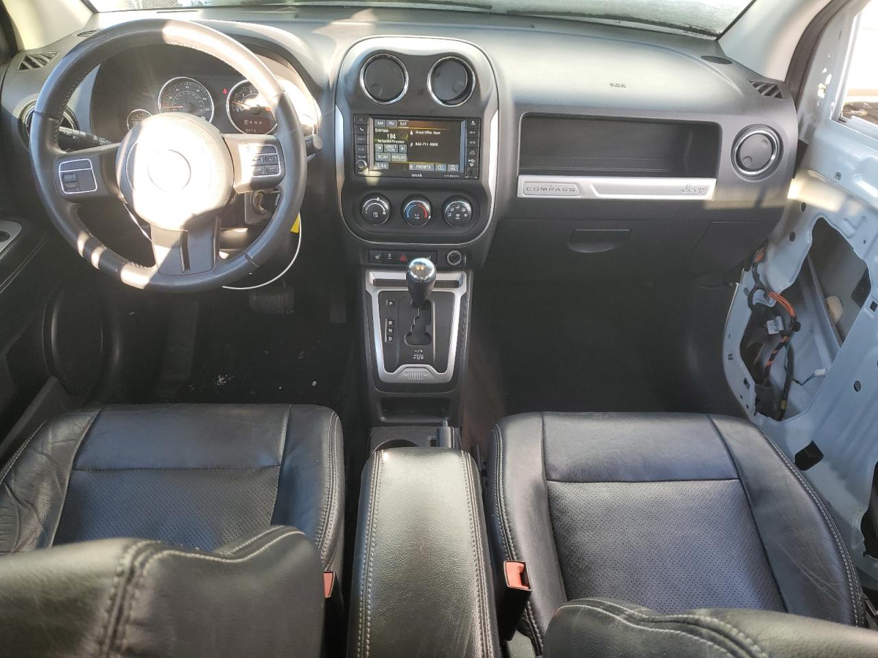 2014 Jeep Compass - Image 8