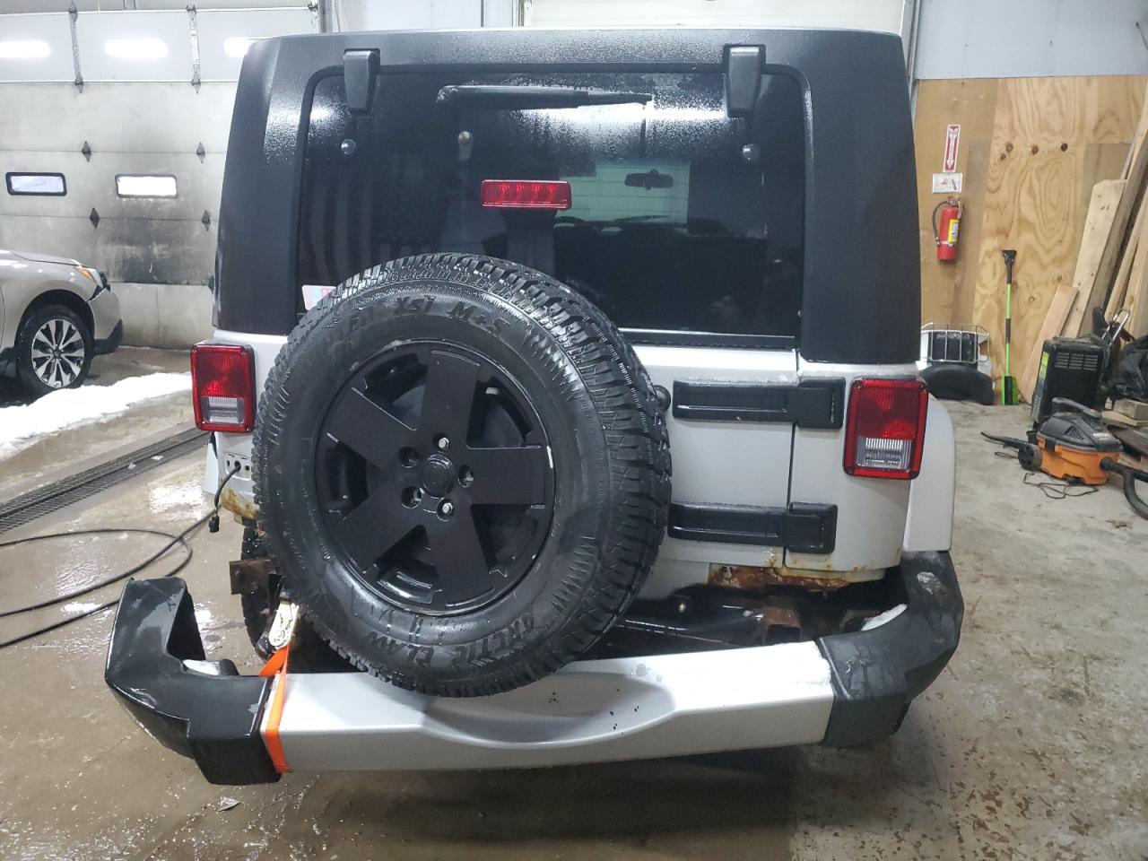 2010 Jeep Wrangler - Image 6
