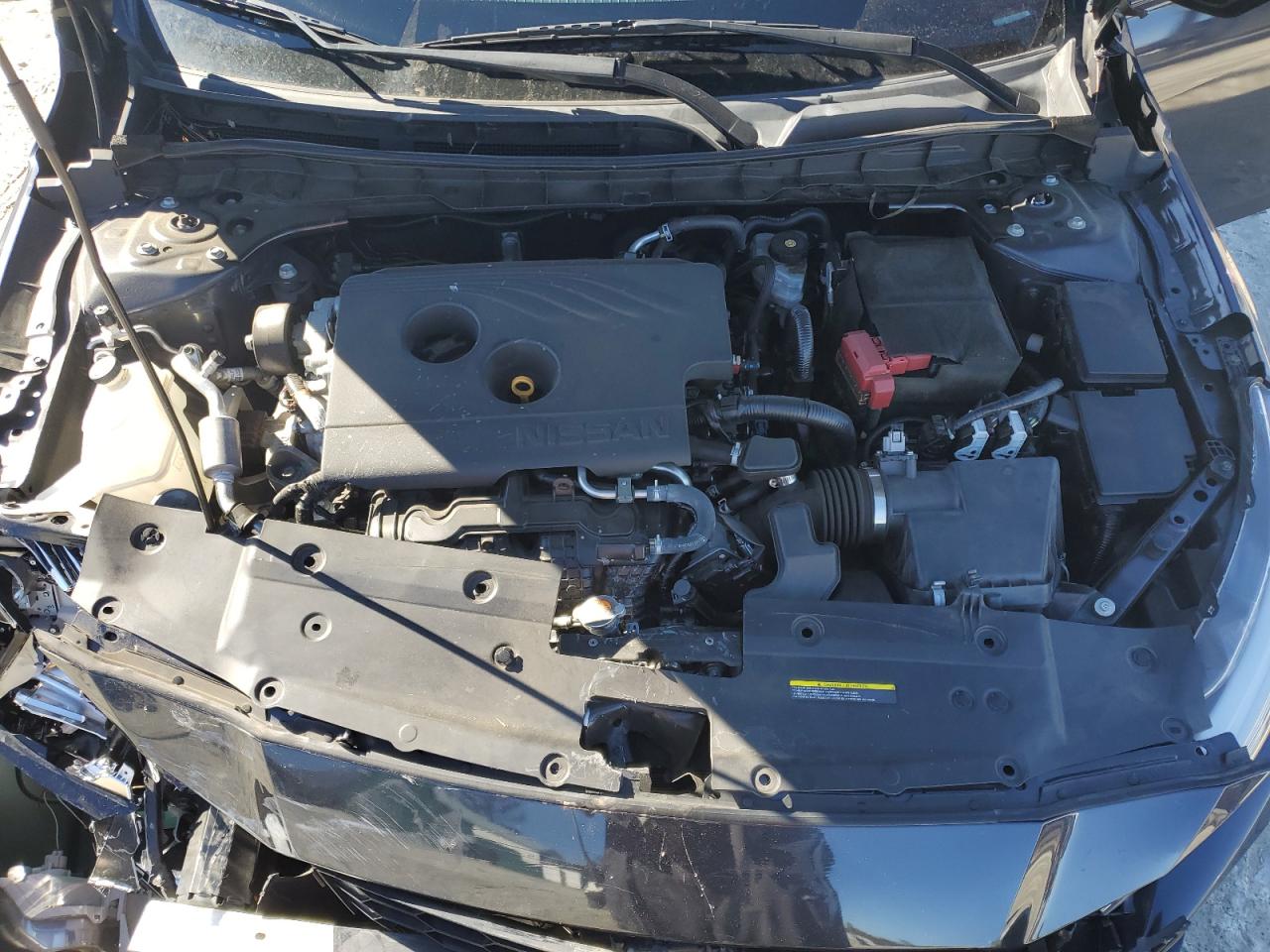 2019 Nissan Altima - Image 12