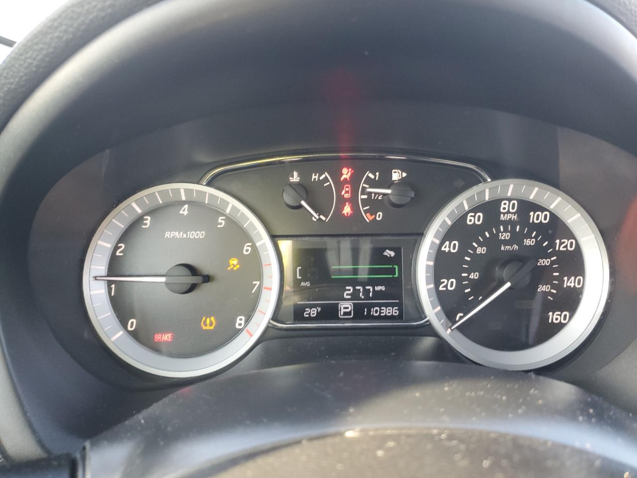 2015 Nissan Sentra - Image 9