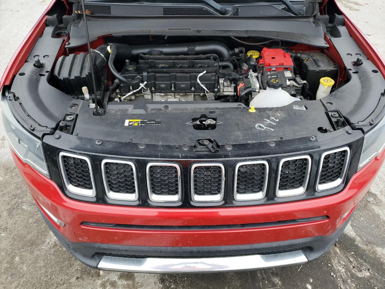 2019 Jeep Compass - Image 12