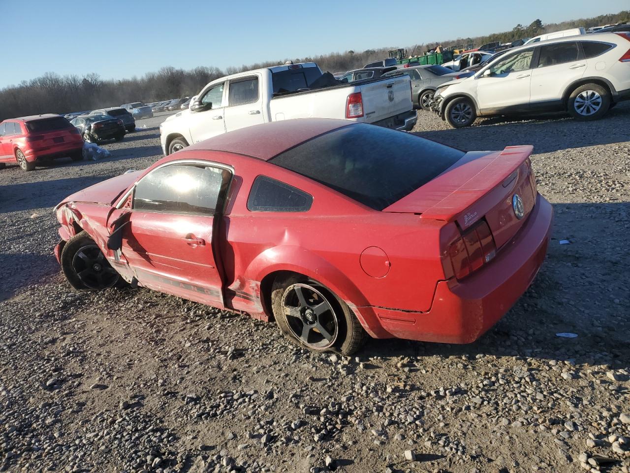 2008 Ford Mustang - Image 2