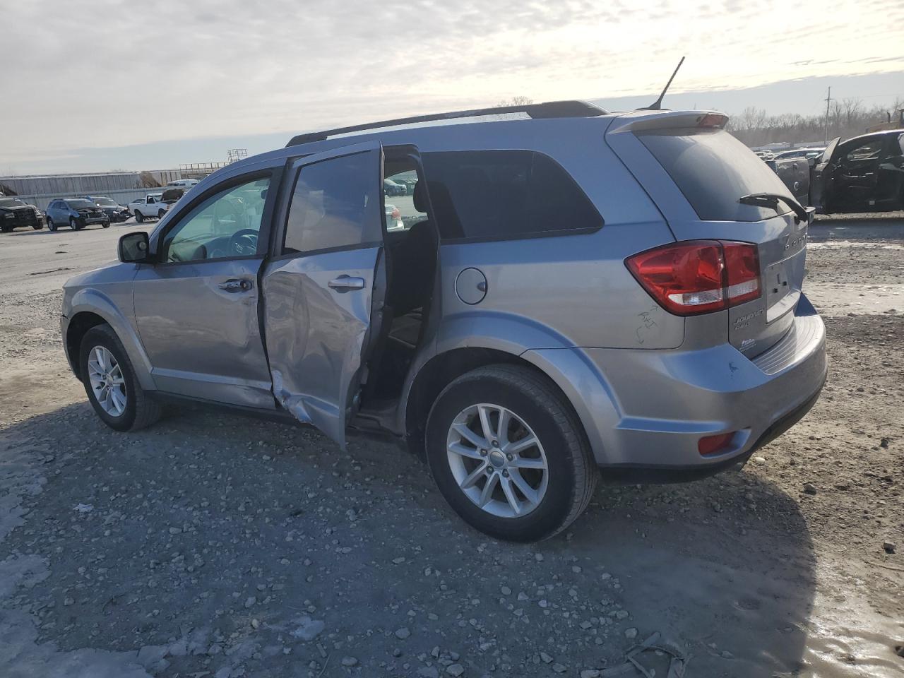 2017 Dodge Journey - Image 2