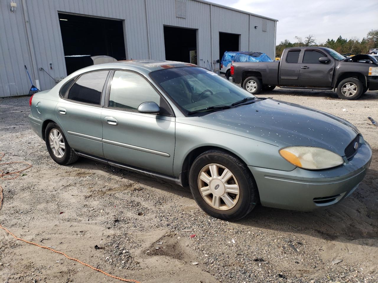 2006 Ford Taurus - Image 4