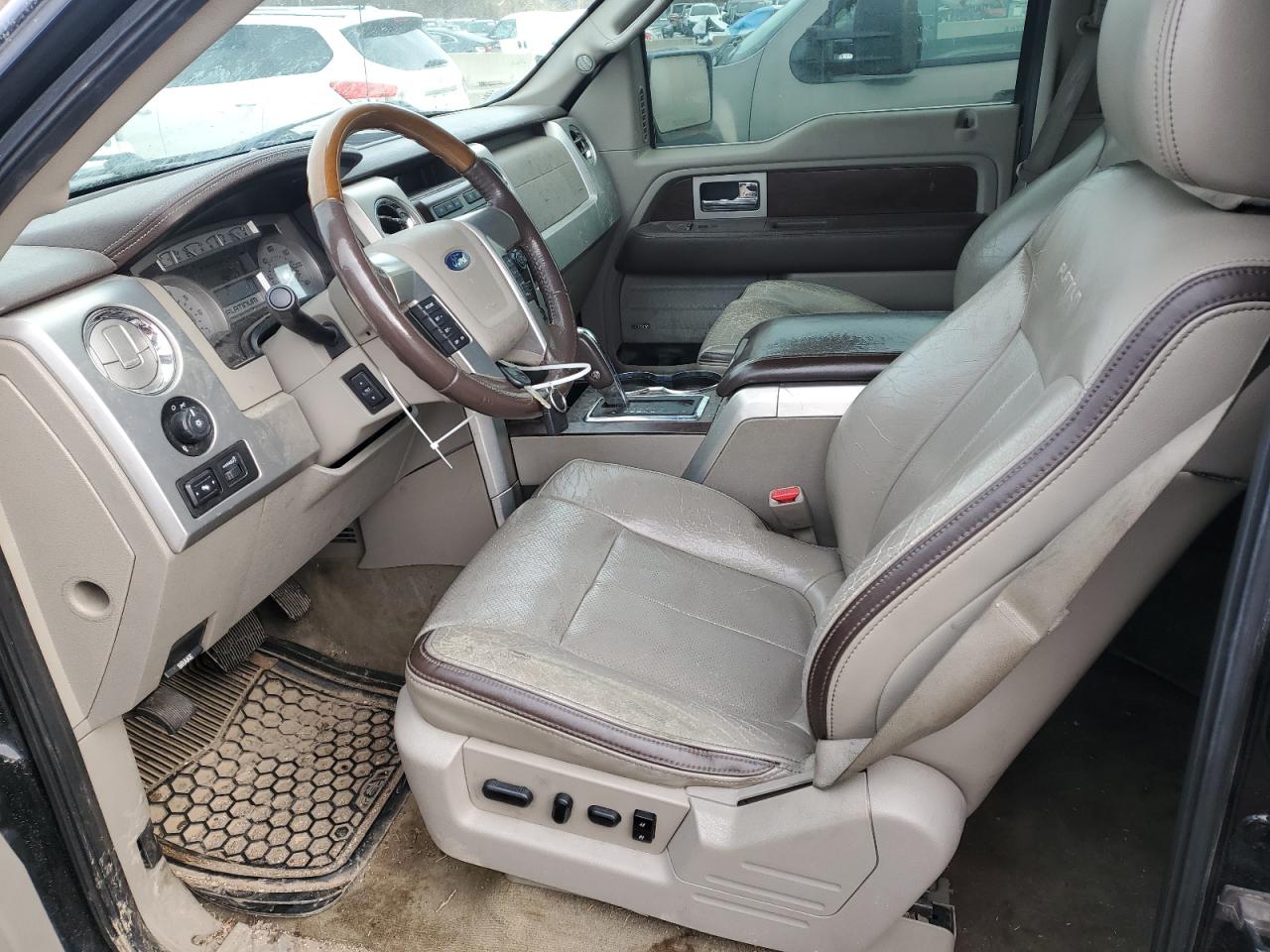 2010 Ford F-150 - Image 7