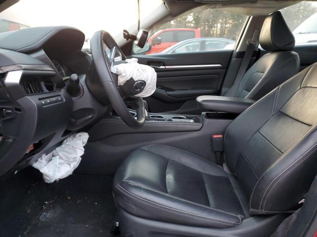  NISSAN ALTIMA 2020 Czerwony