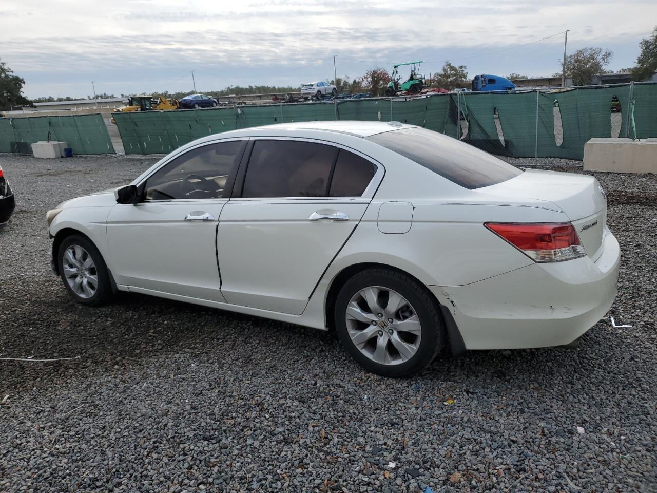 2010 Honda Accord - Image 2