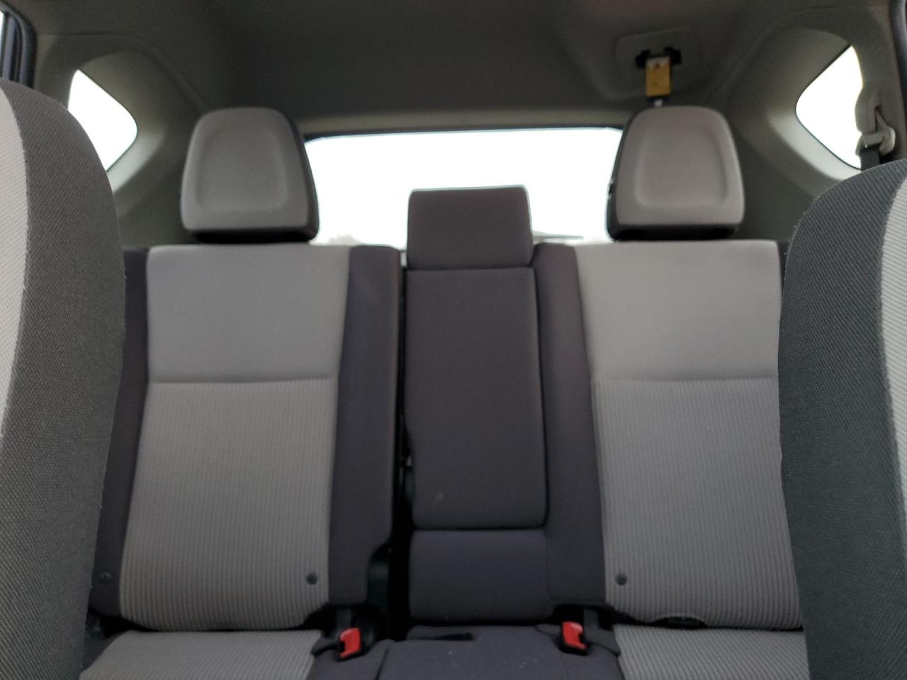 2013 Toyota RAV 4 - Image 10