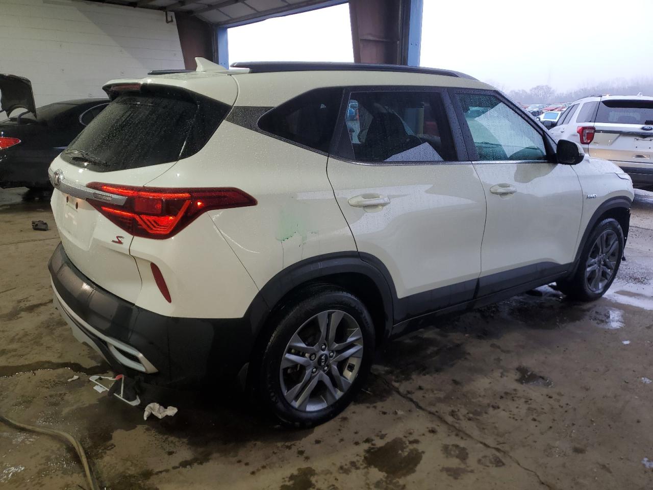 2021 Kia Seltos - Image 3