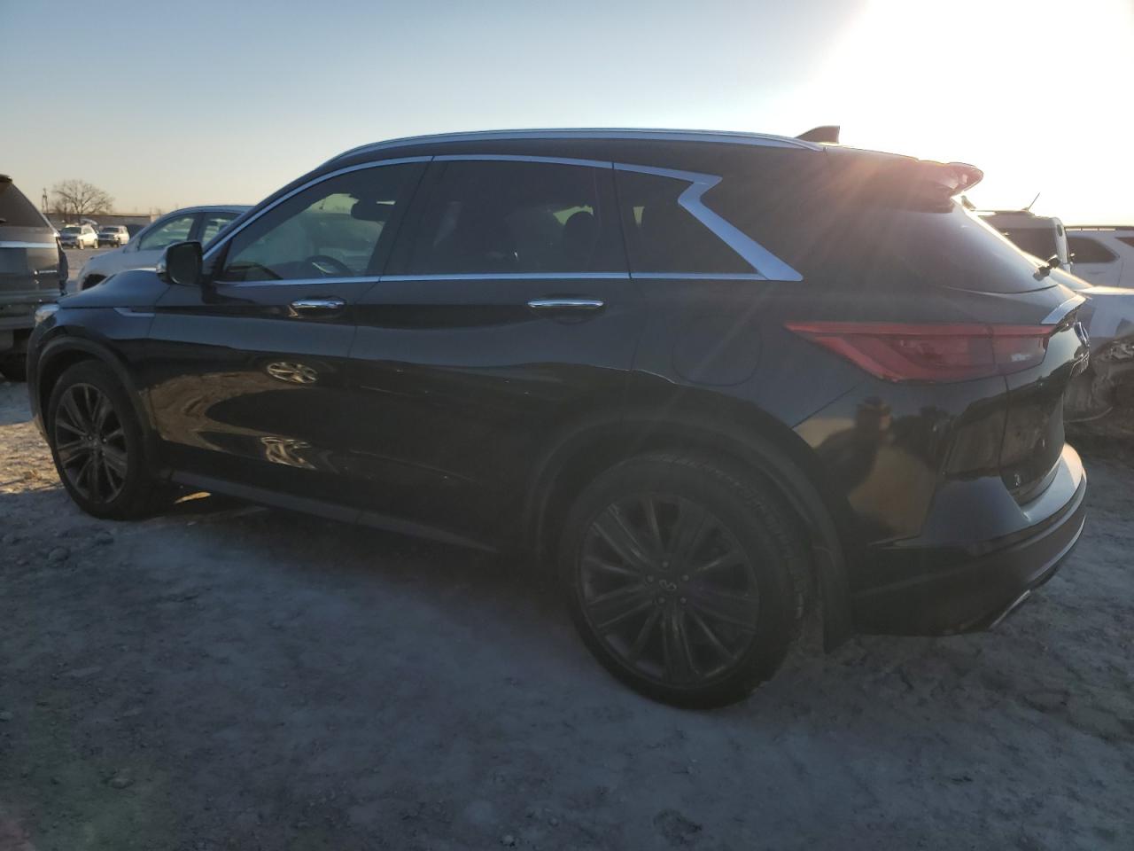 2020 Infiniti QX50 - Image 2