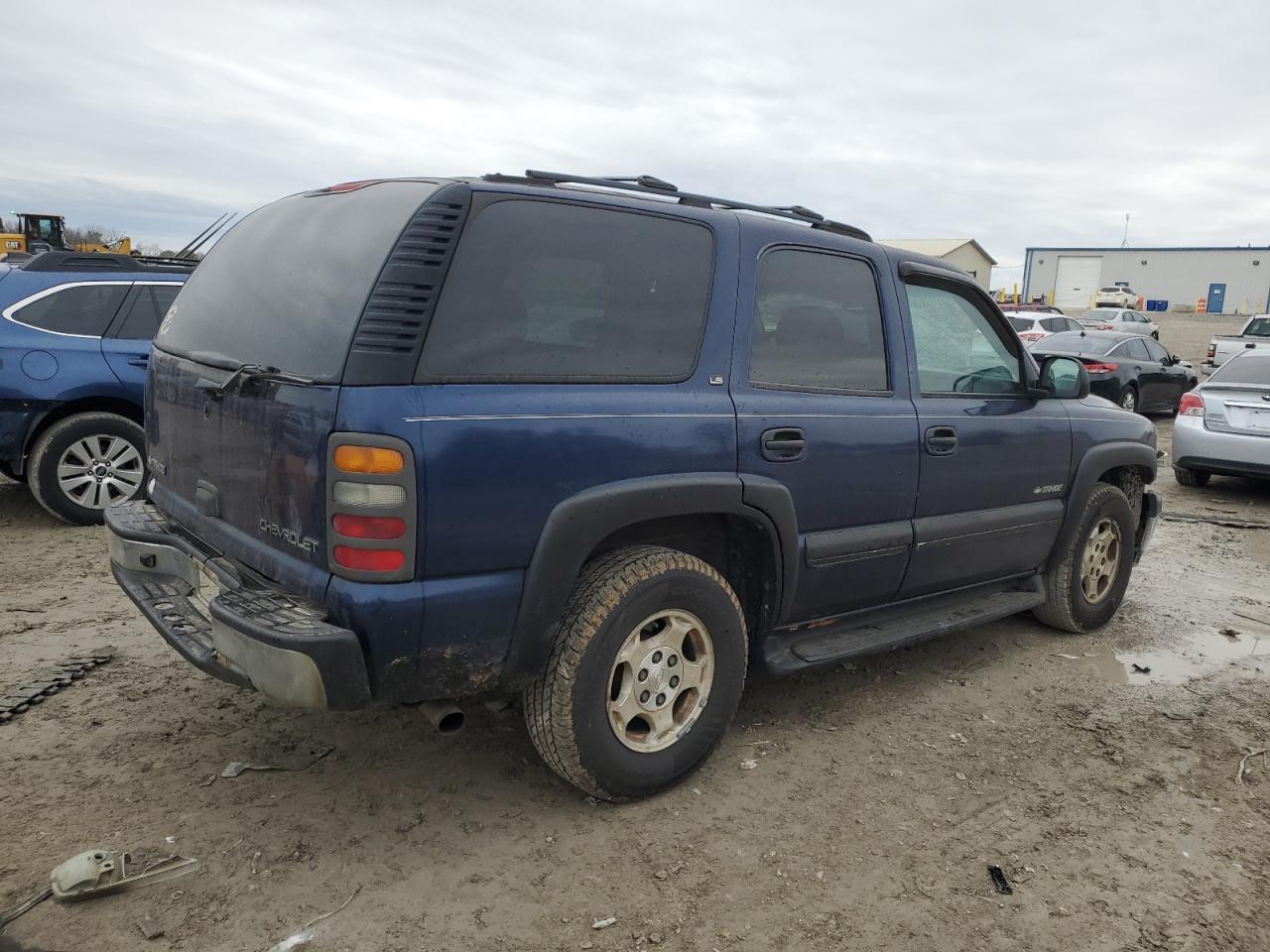 2002 Chevrolet Tahoe - Image 3