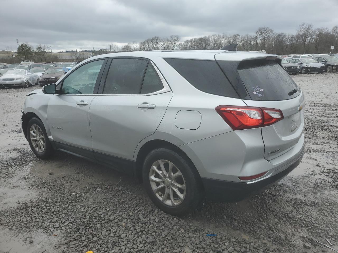 2018 Chevrolet Equinox - Image 2