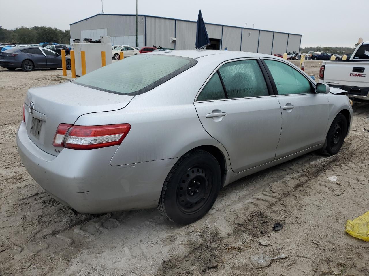2011 Toyota Camry - Image 3