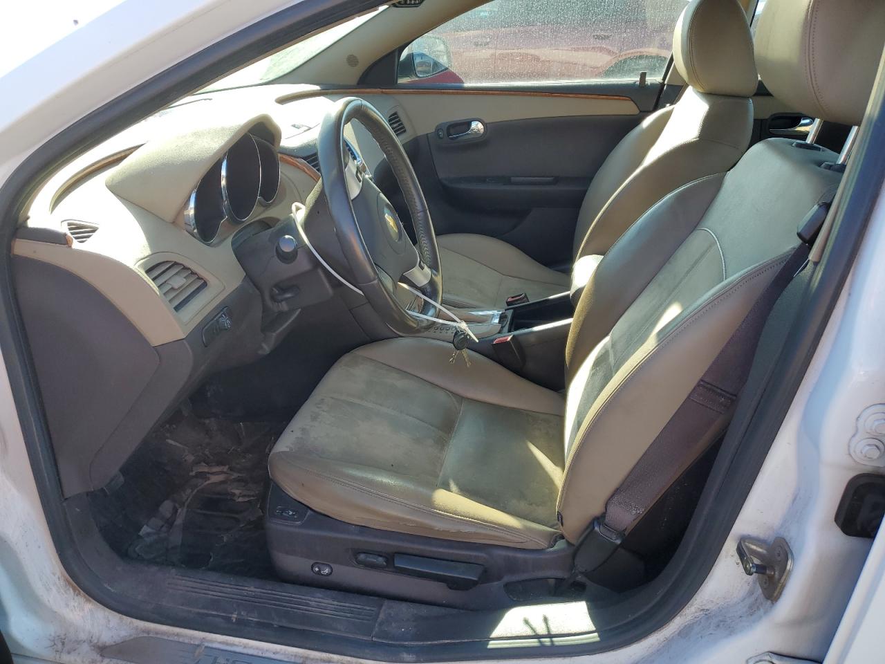 2011 Chevrolet Malibu - Image 7