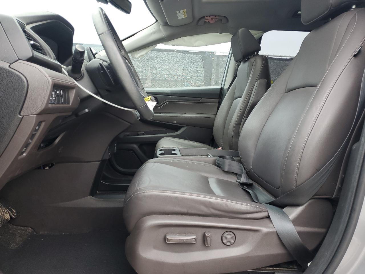 2022 Honda Odyssey - Image 7
