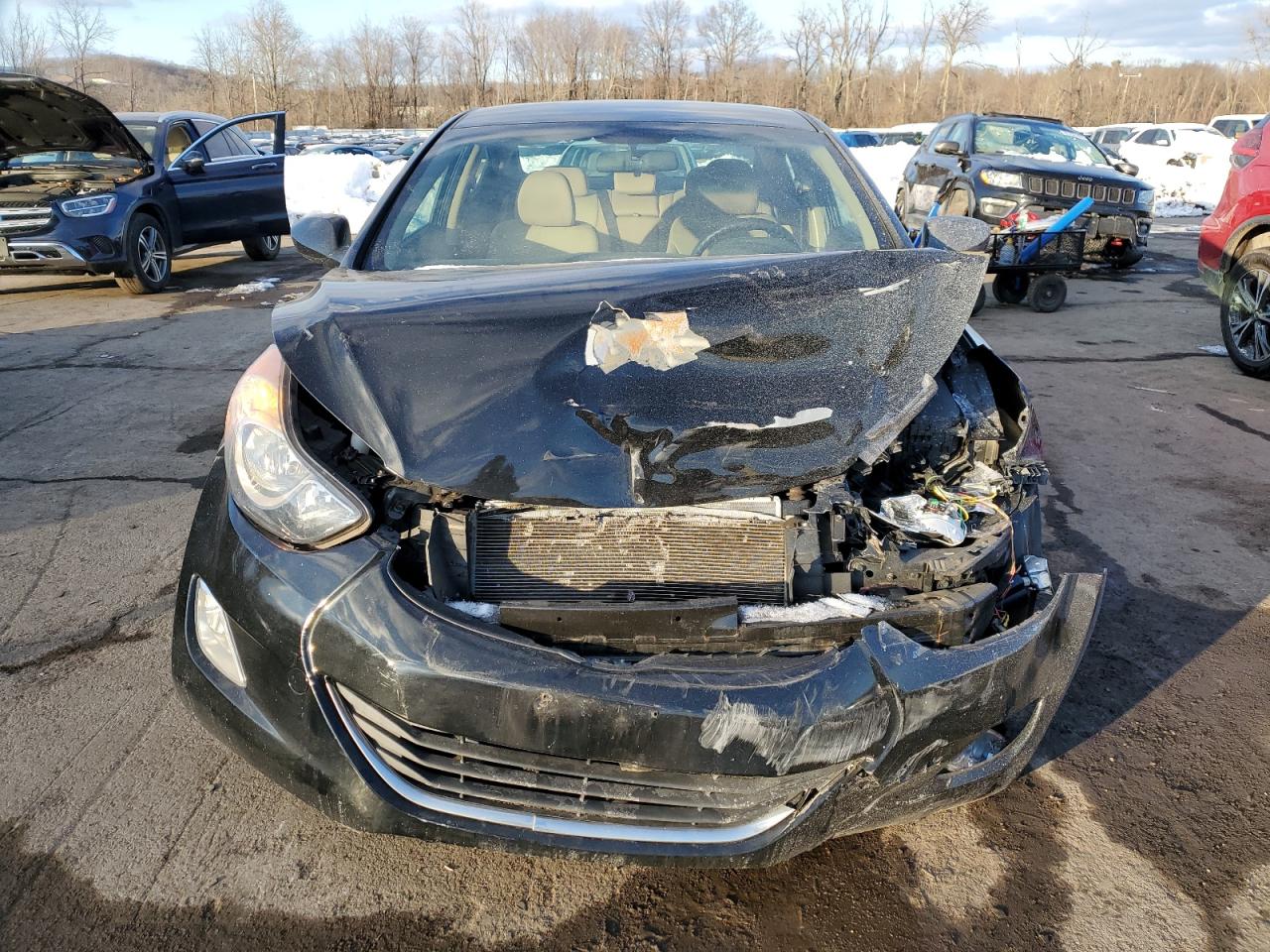 2013 Hyundai Elantra - Image 5