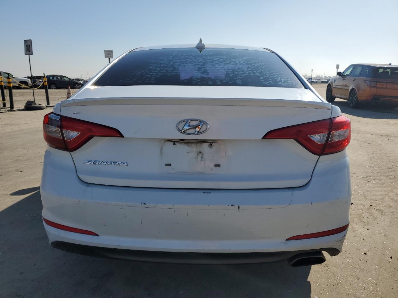 2015 Hyundai Sonata - Image 6
