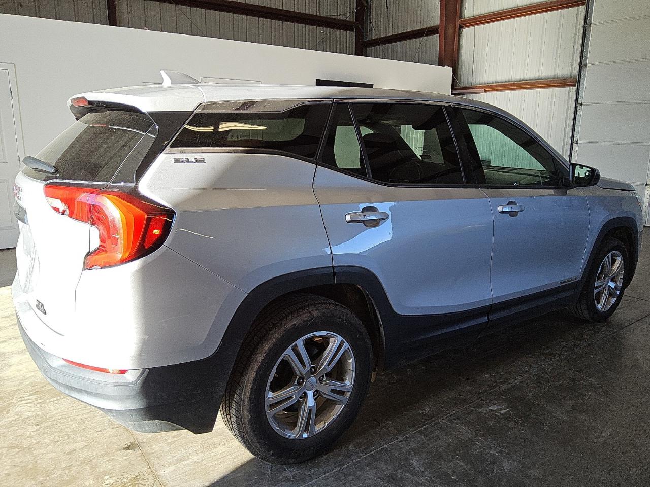 2019 GMC Terrain - Image 3