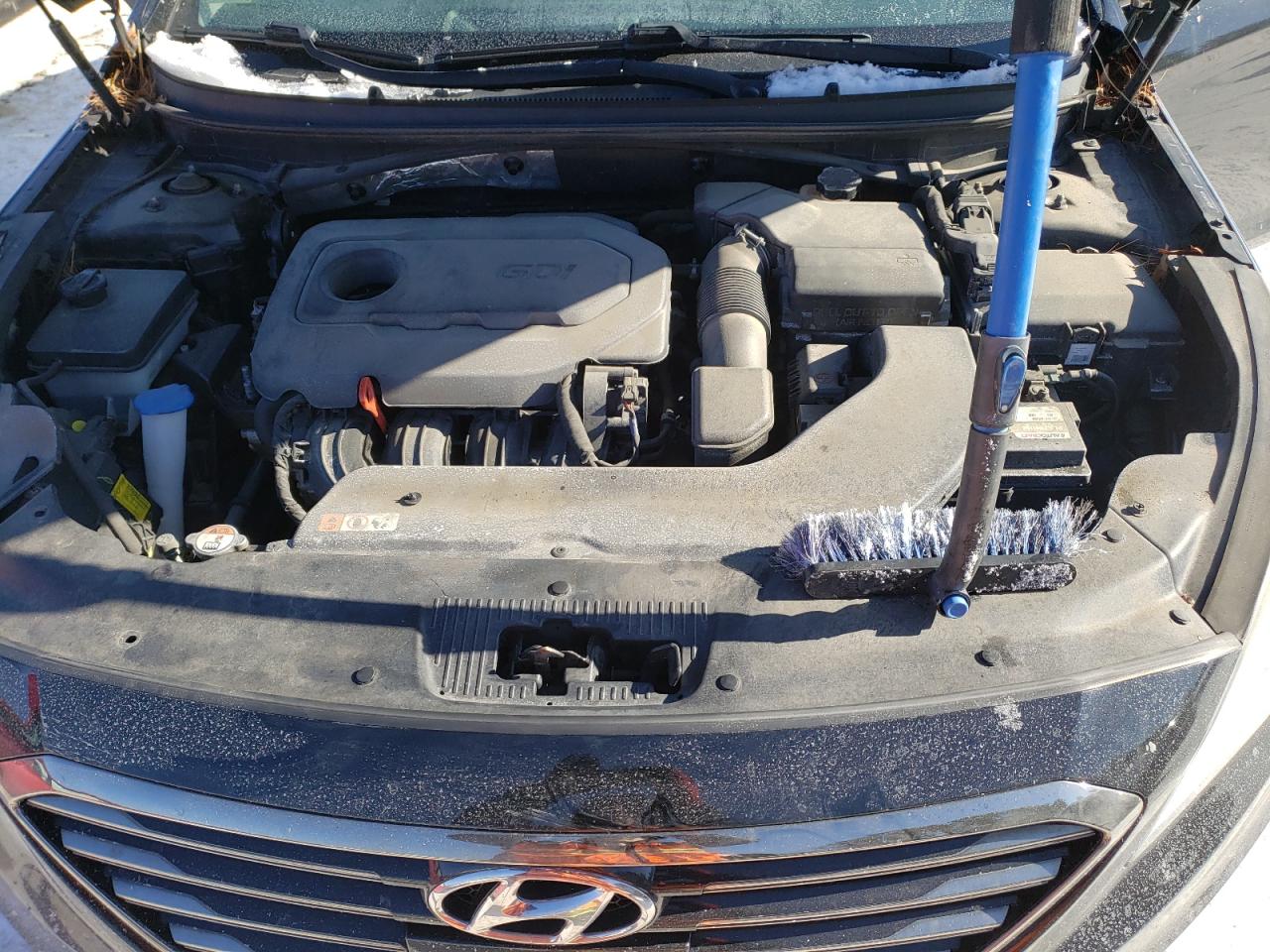2016 Hyundai Sonata - Image 11