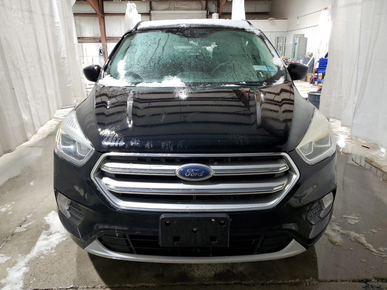 2017 Ford Escape - Image 5