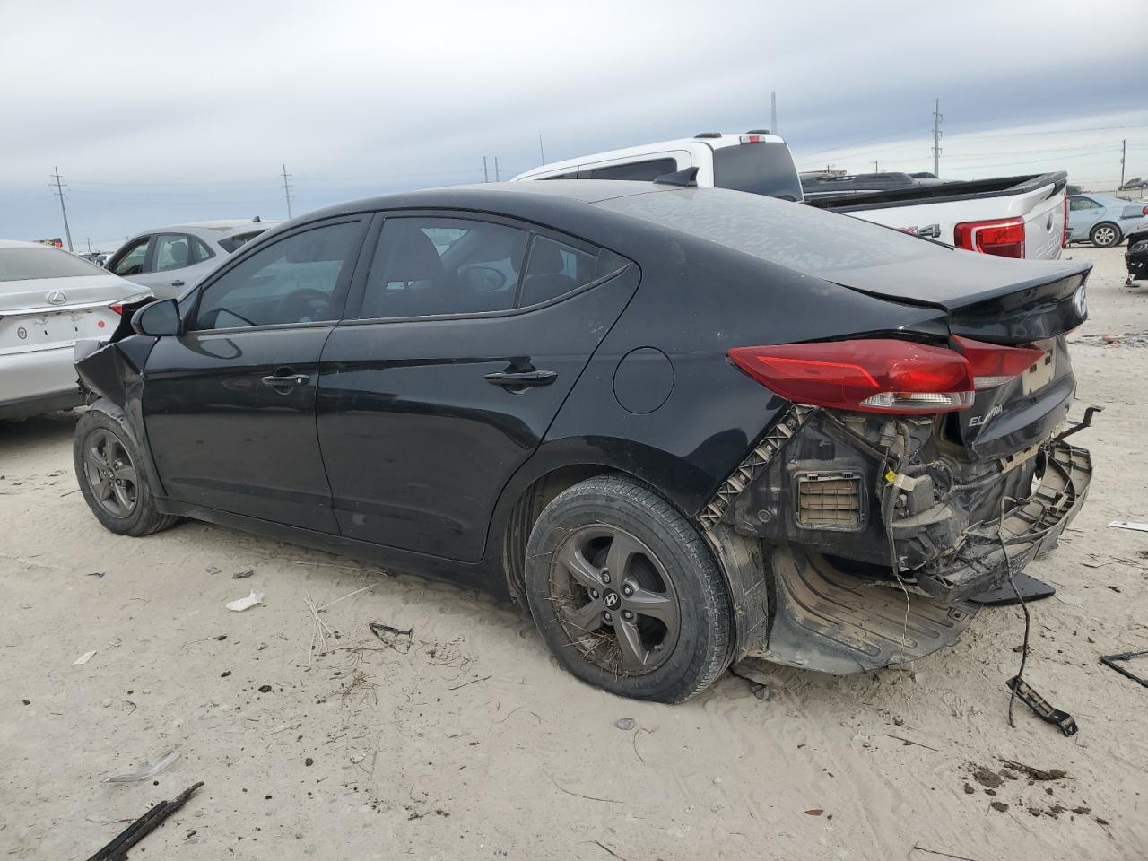 2017 Hyundai Elantra - Image 2