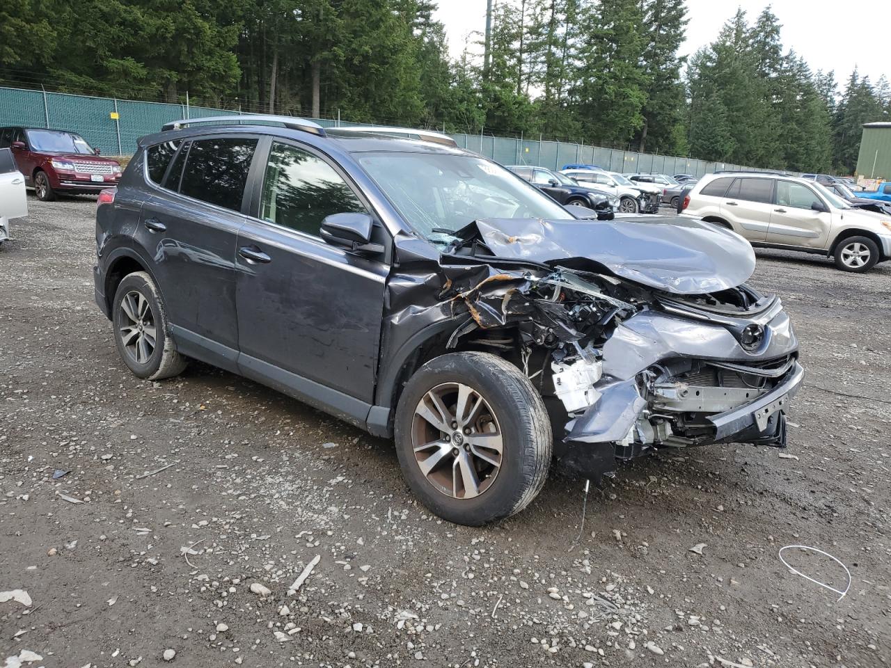 2018 Toyota RAV 4 - Image 4