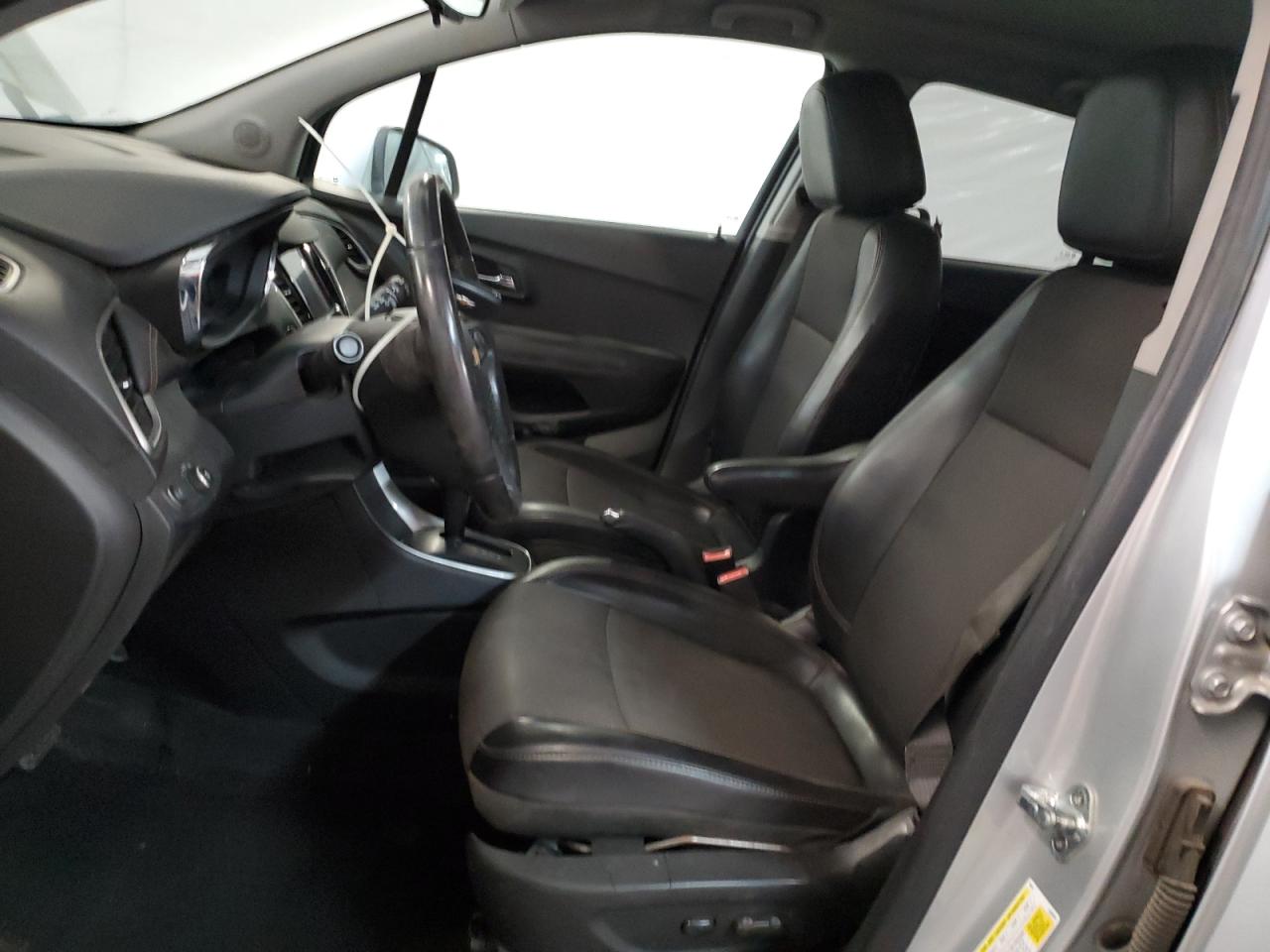 2021 Chevrolet Trax - Image 7