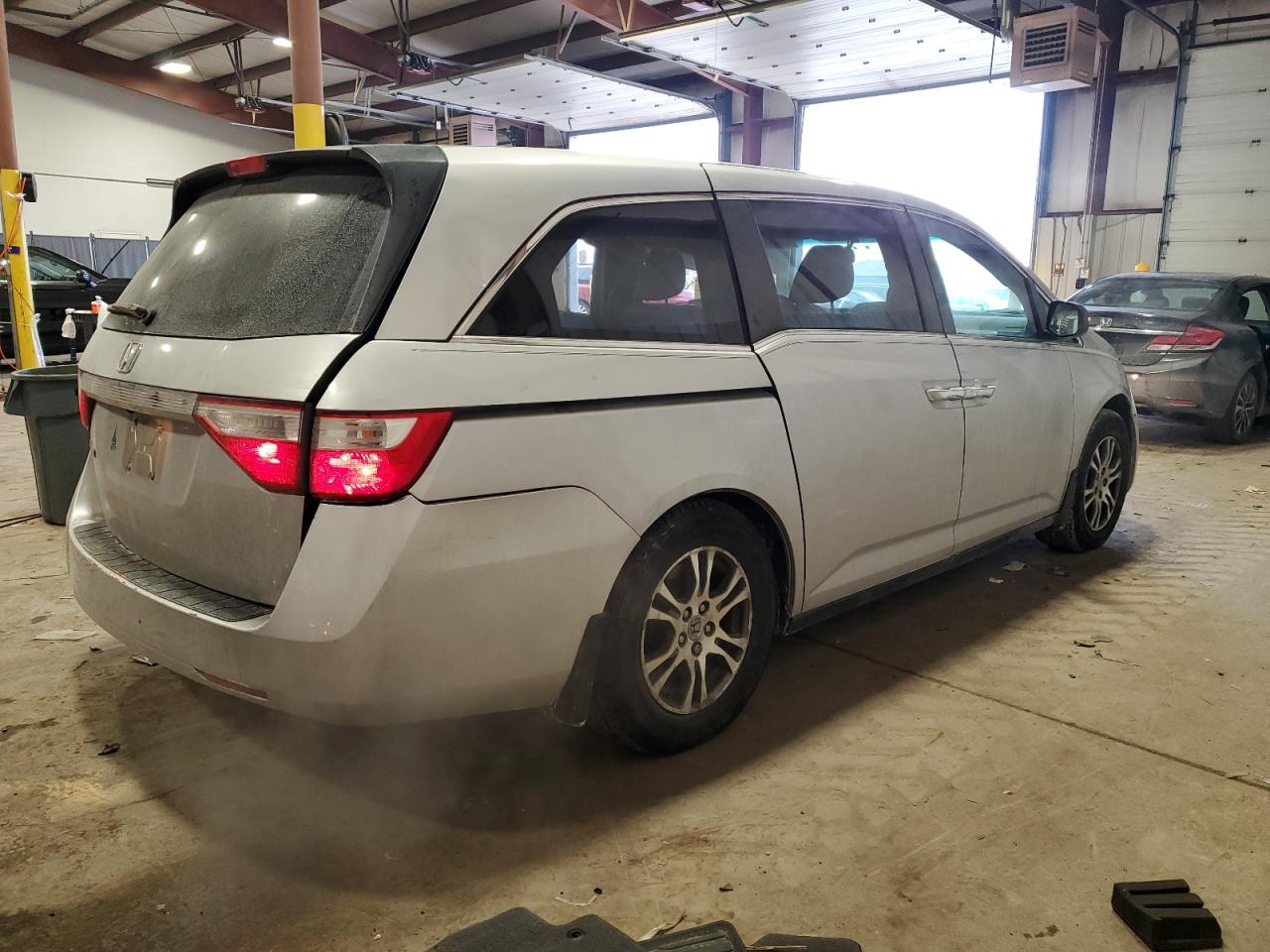 2013 Honda Odyssey - Image 3