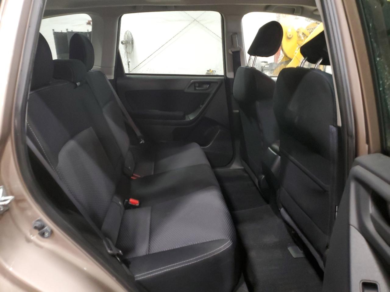 2015 Subaru Forester - Image 10