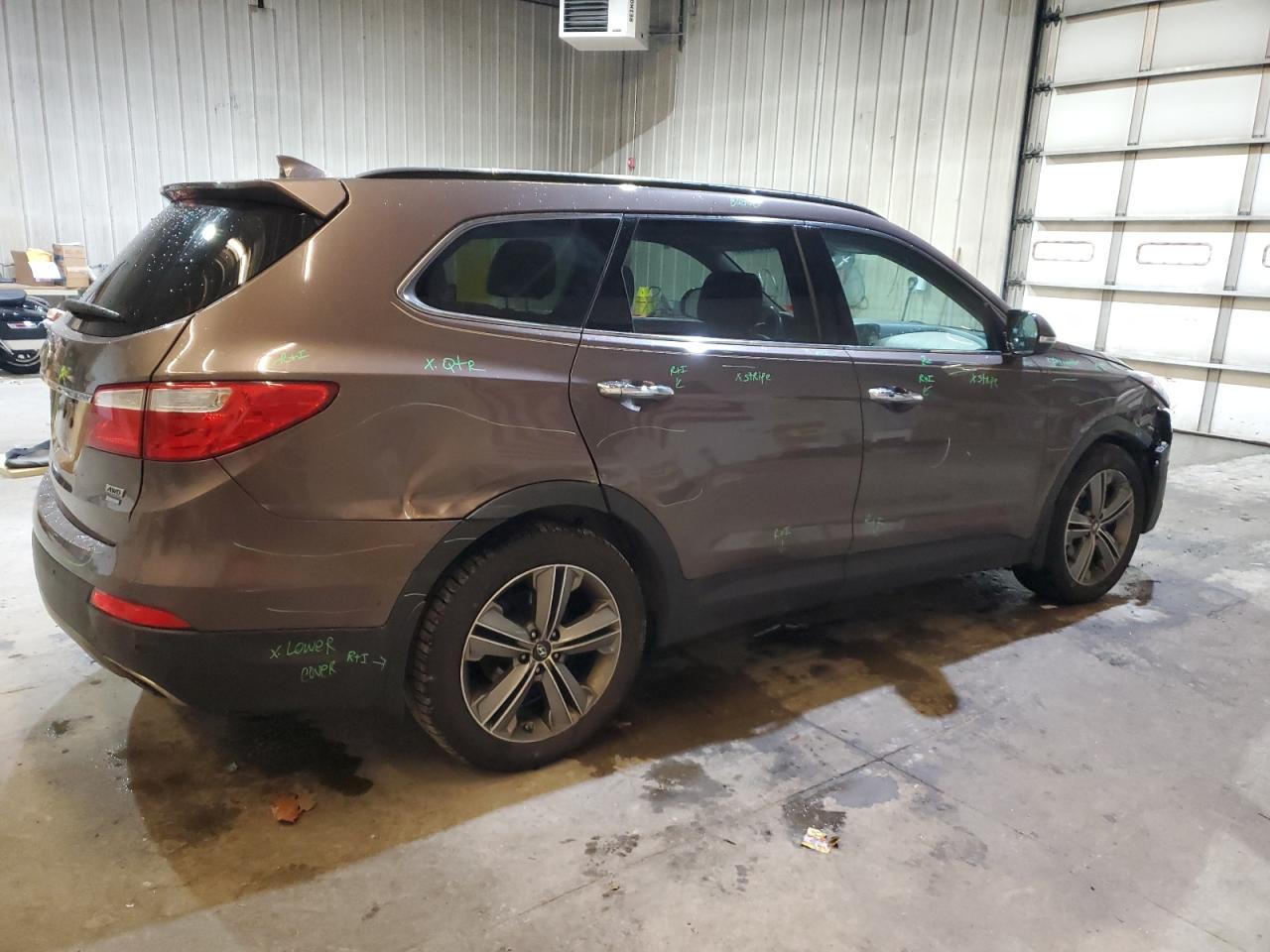 2014 Hyundai Santa Fe - Image 3