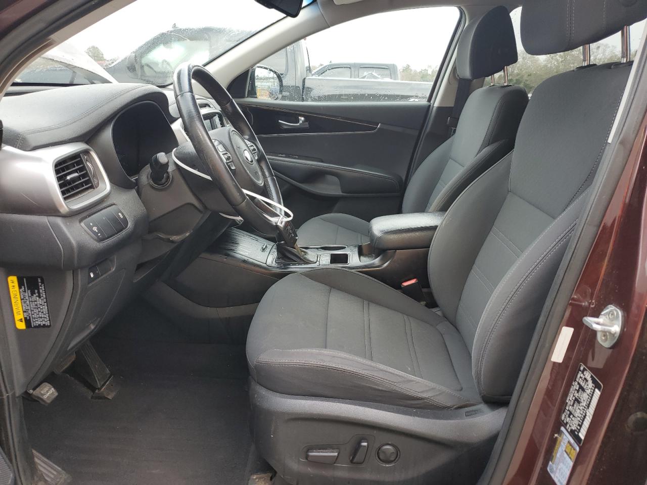 2017 Kia Sorento - Image 7
