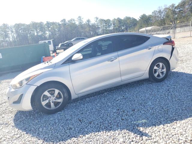 Sedans HYUNDAI ELANTRA 2015 Srebrny
