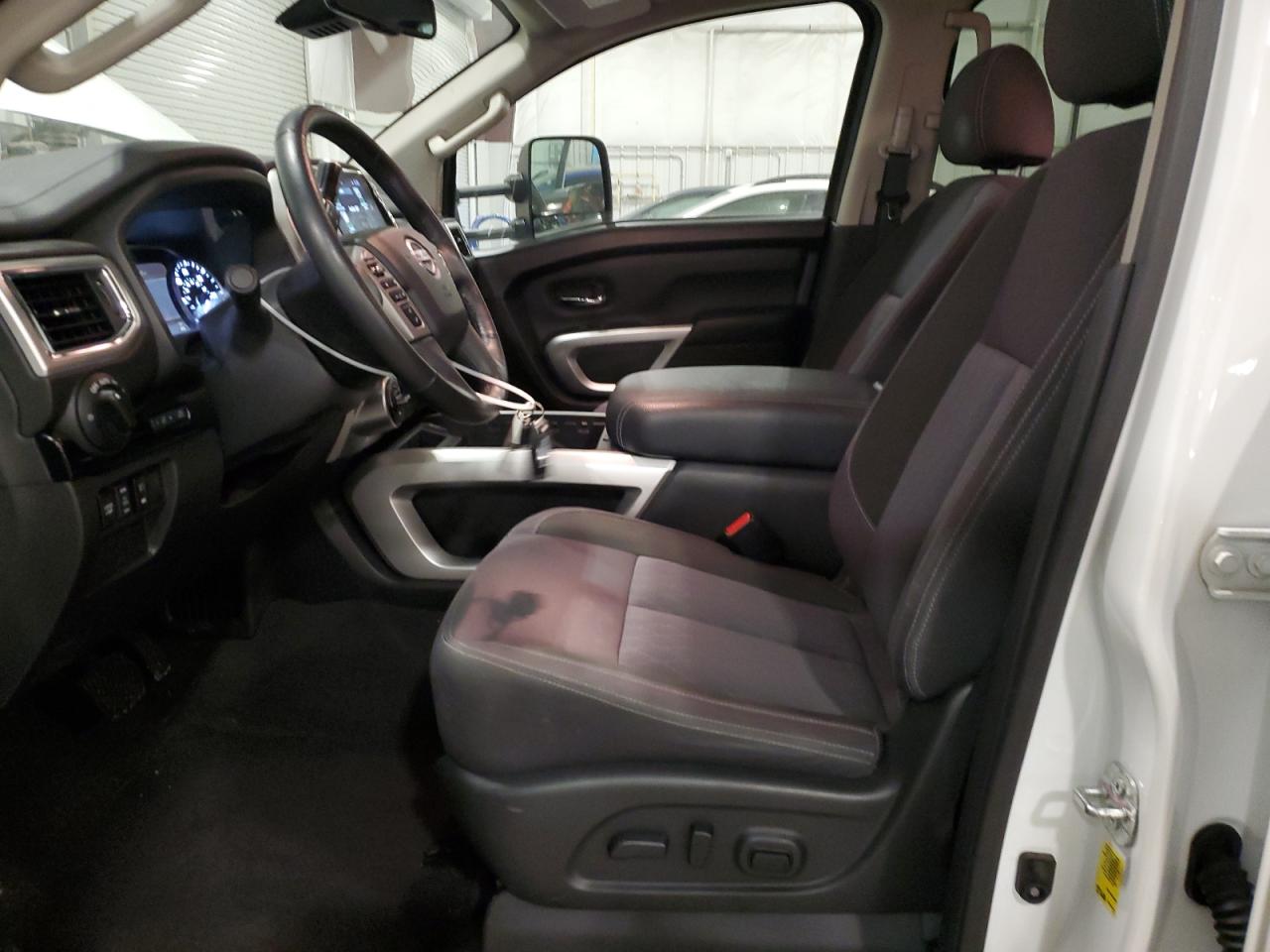 2021 Nissan Titan - Image 7