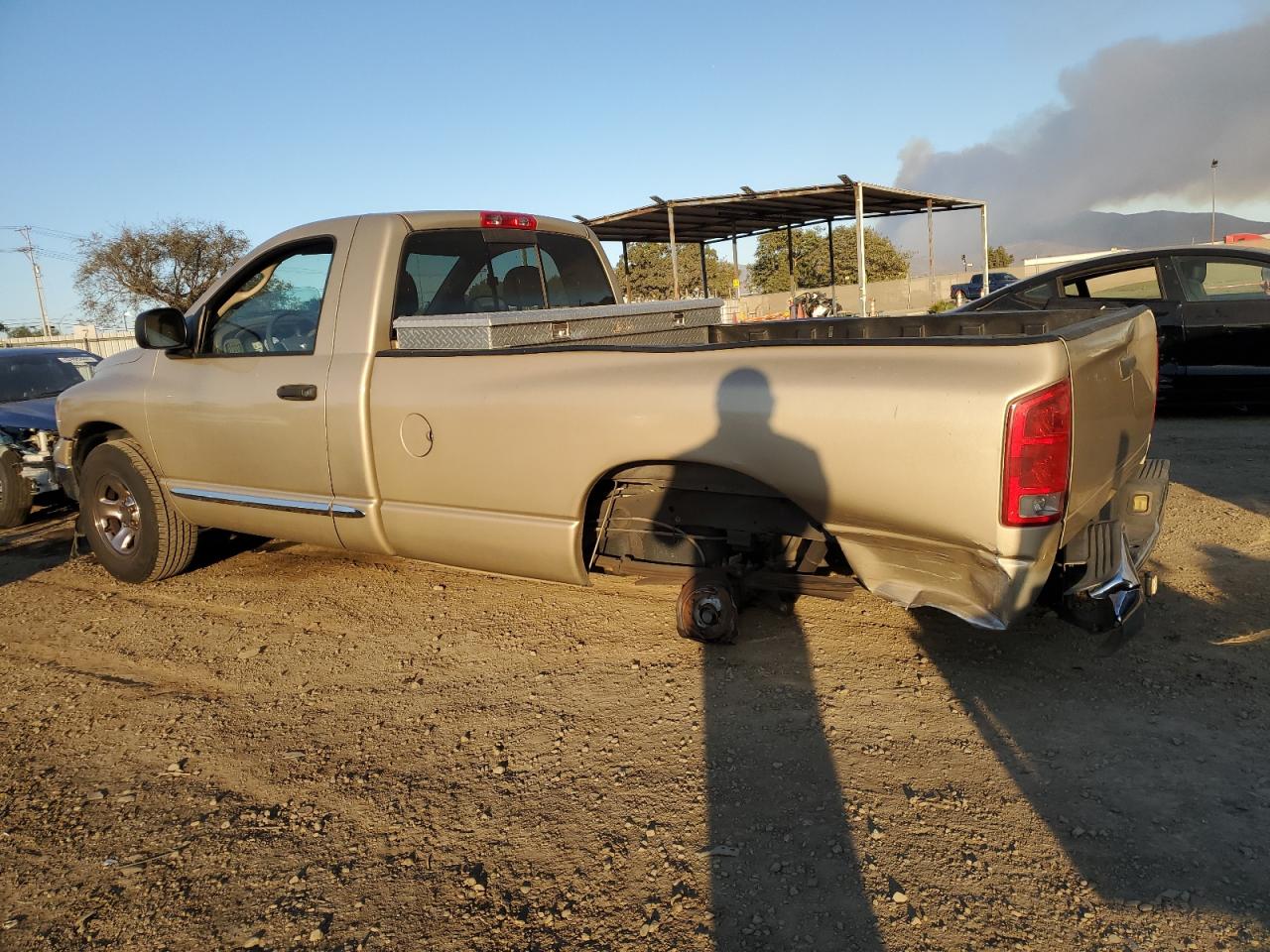 2004 Dodge RAM - Image 2
