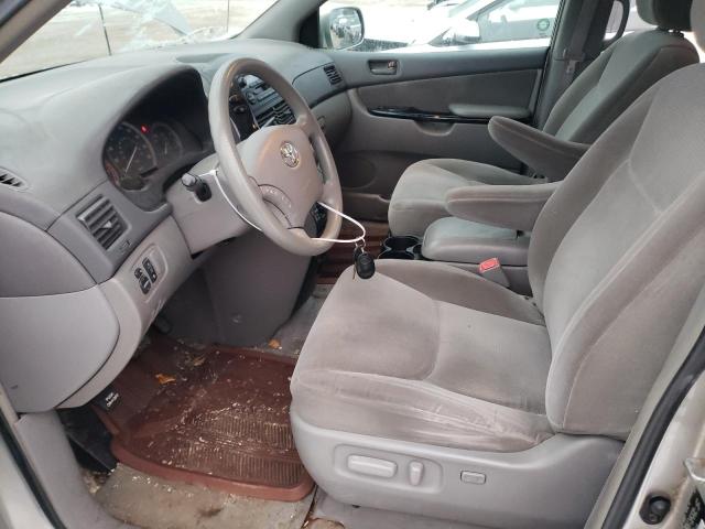 2005 TOYOTA SIENNA CE