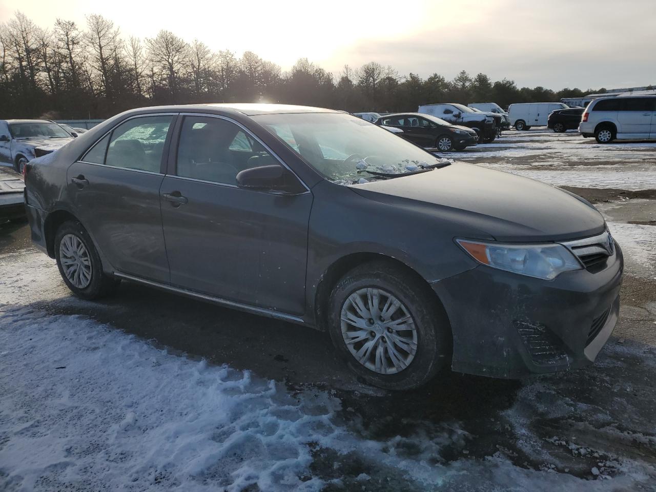 2012 Toyota Camry - Image 4