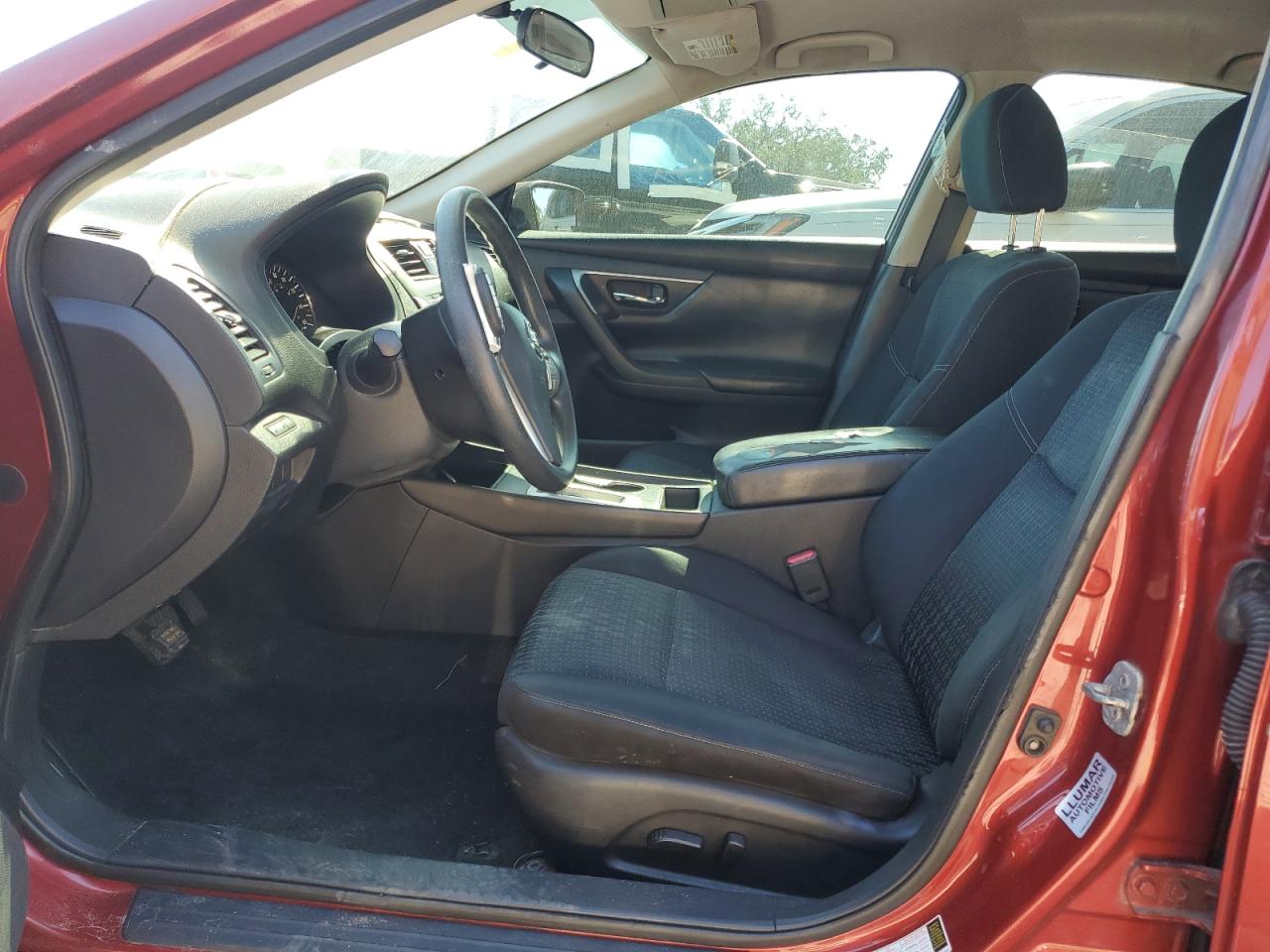 2016 Nissan Altima - Image 7