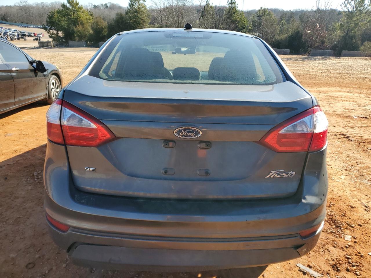 2015 Ford Fiesta - Image 6