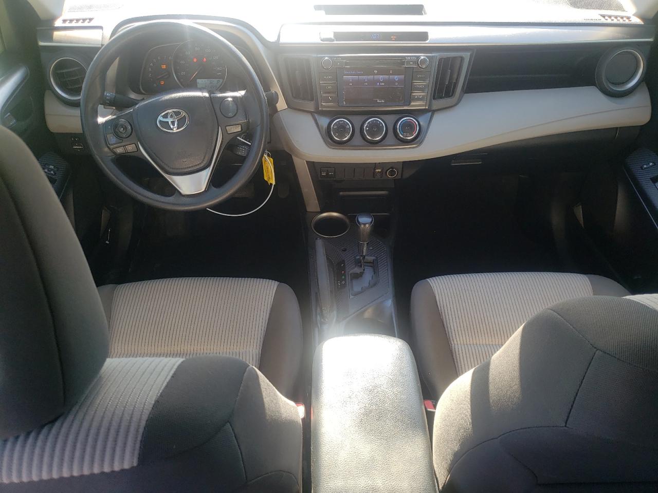2014 Toyota RAV 4 - Image 8