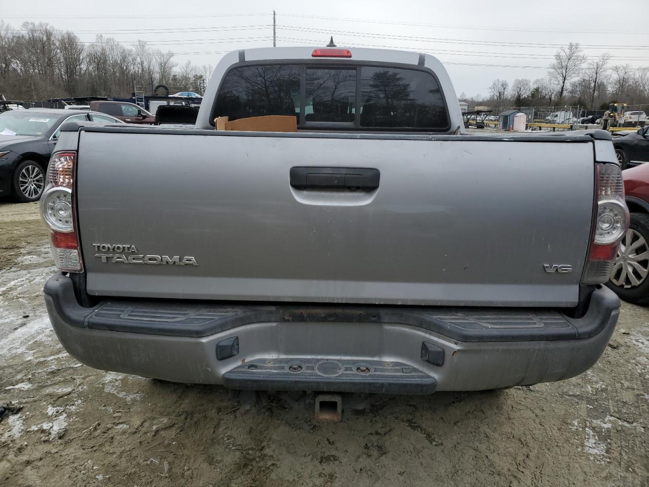 2015 Toyota Tacoma - Image 6