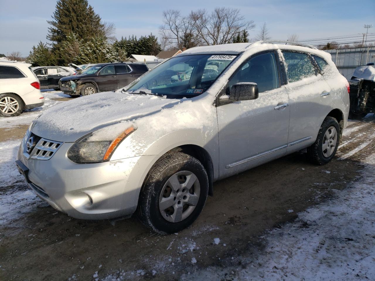 2015 Nissan Rogue - Image 1