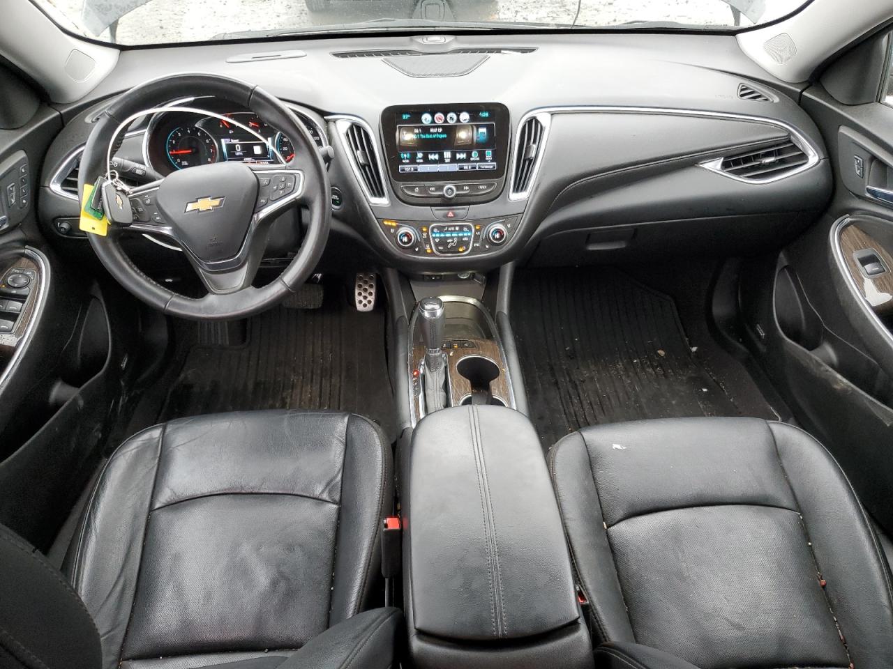 2017 Chevrolet Malibu - Image 8