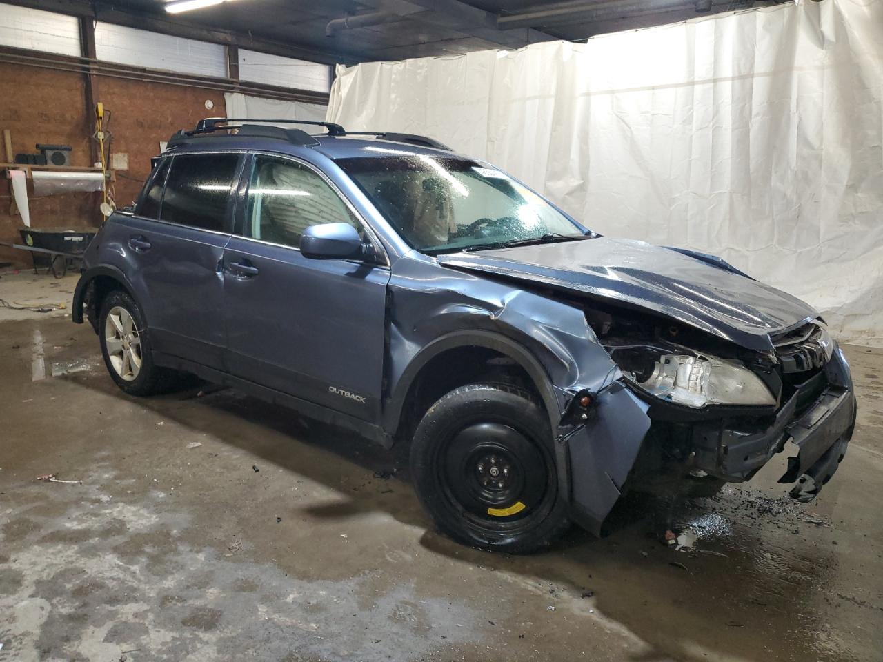 2013 Subaru Outback - Image 4