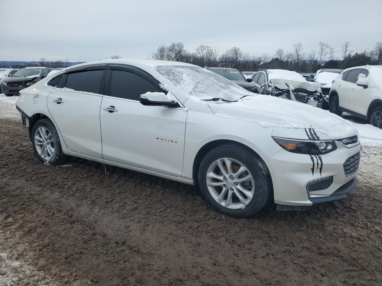 2016 Chevrolet Malibu - Image 4