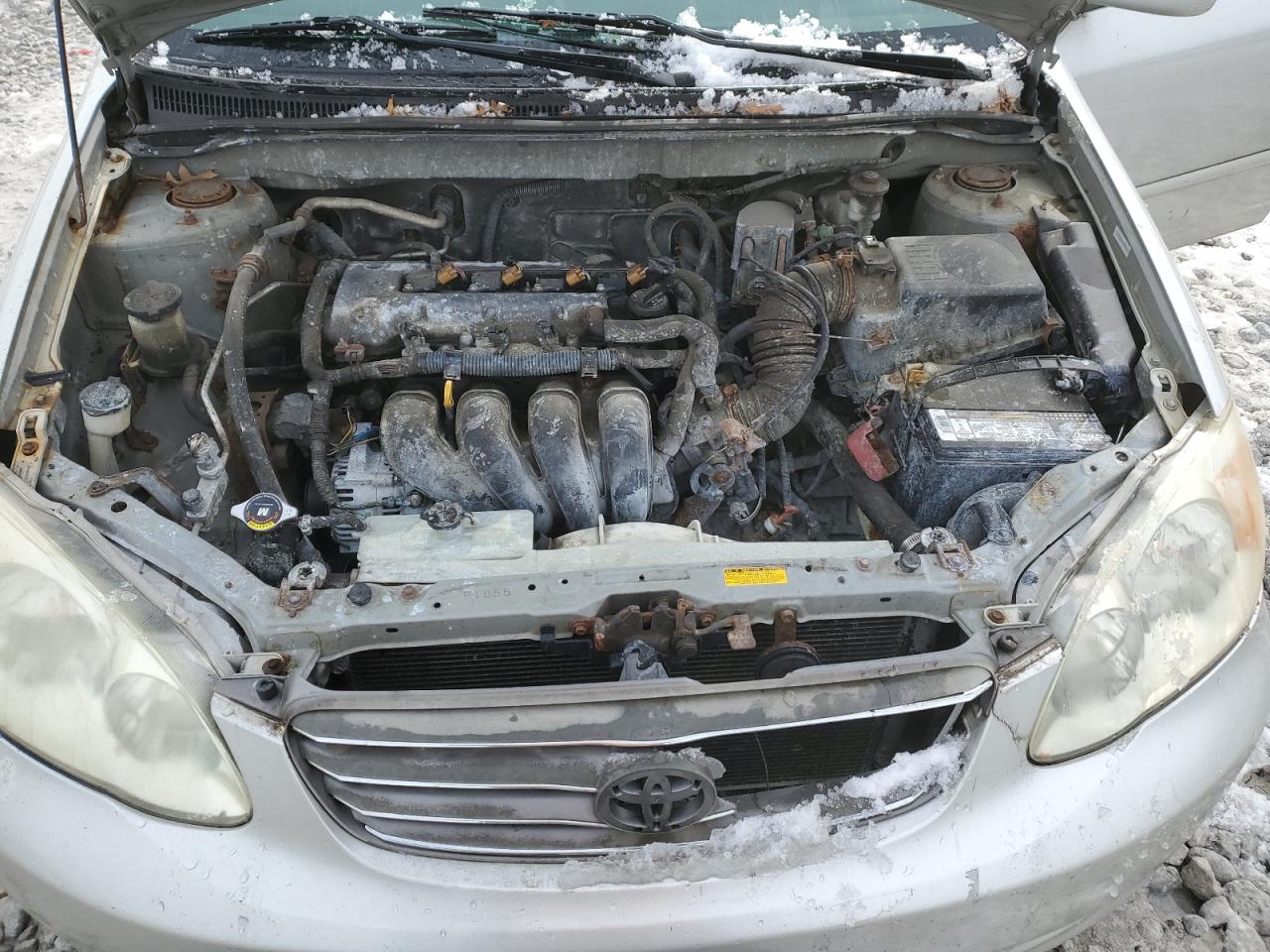2004 Toyota Corolla - Image 11