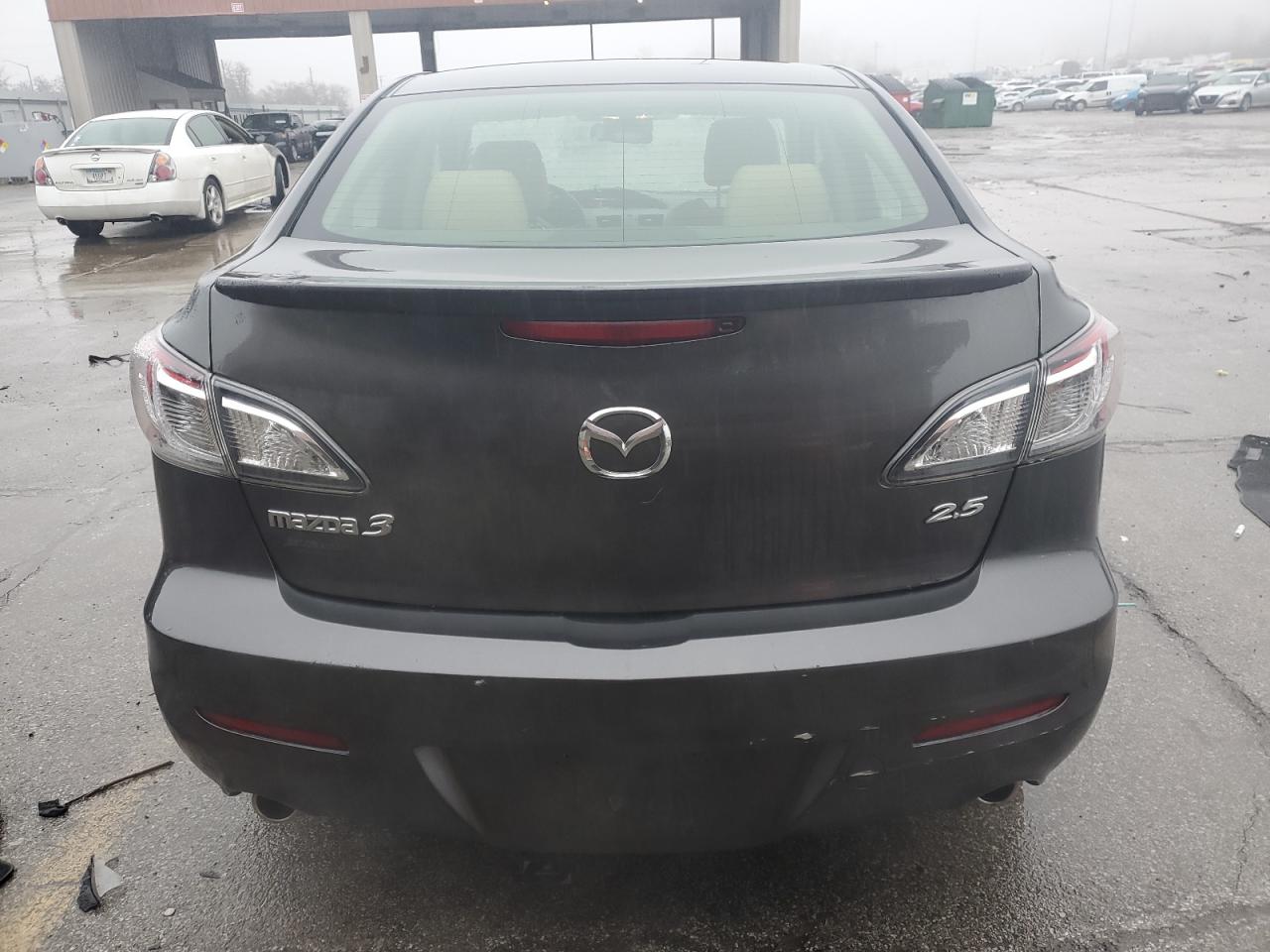 2012 Mazda 3 - Image 6